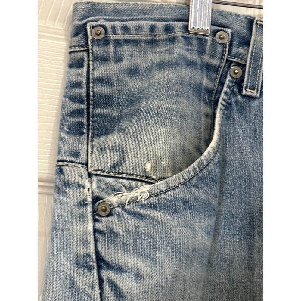 Levis Engineered Jeans Mens 33x30 Light Wash Twisted Seam Denim Blue Relaxed Fit - Picture 9 of 11
